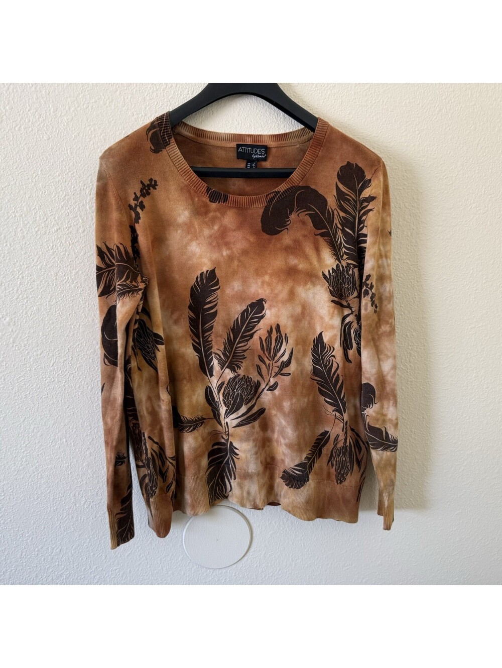 Attitudes by Renee Sweater Size L Tie Dye Feather Overlay Print Gorgeous